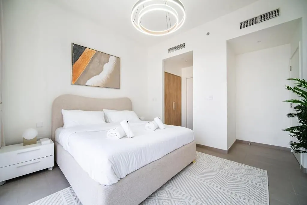 Dubai Hills, Family 2-Bdr With Park And City View 0*,